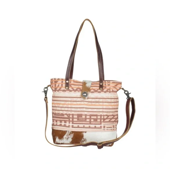 Myra Bag- Tea Rose Tote Bag - Picture 9 of 16
